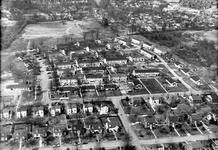 Hillwood_Square_Aerial_Photo_1950.jpg