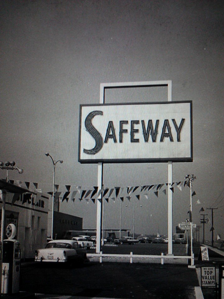 mclean safeway 70s.jpg