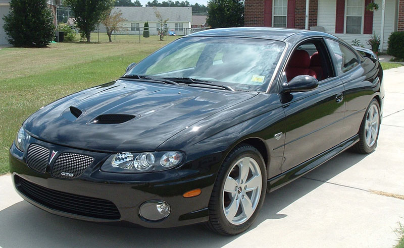 10524-2006-Pontiac-GTO.jpg