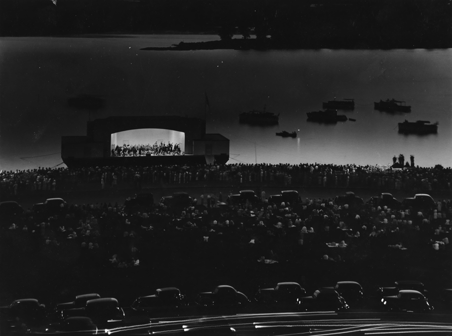 Outdoor Concert 1942.jpg
