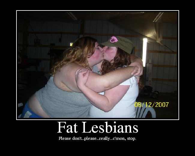 Fat Women Kissing 45